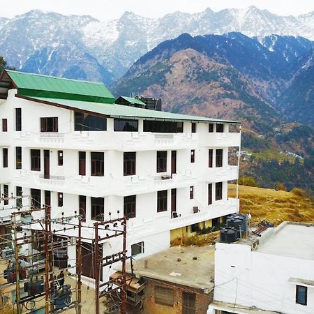 Dlx Stay In Naddi Дхарамсала Екстериор снимка