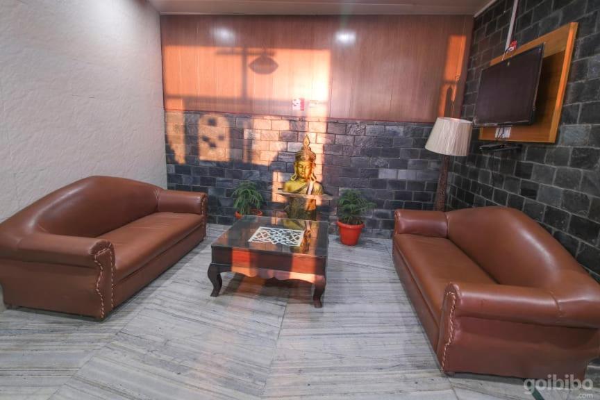 Dlx Stay In Naddi Дхарамсала Екстериор снимка